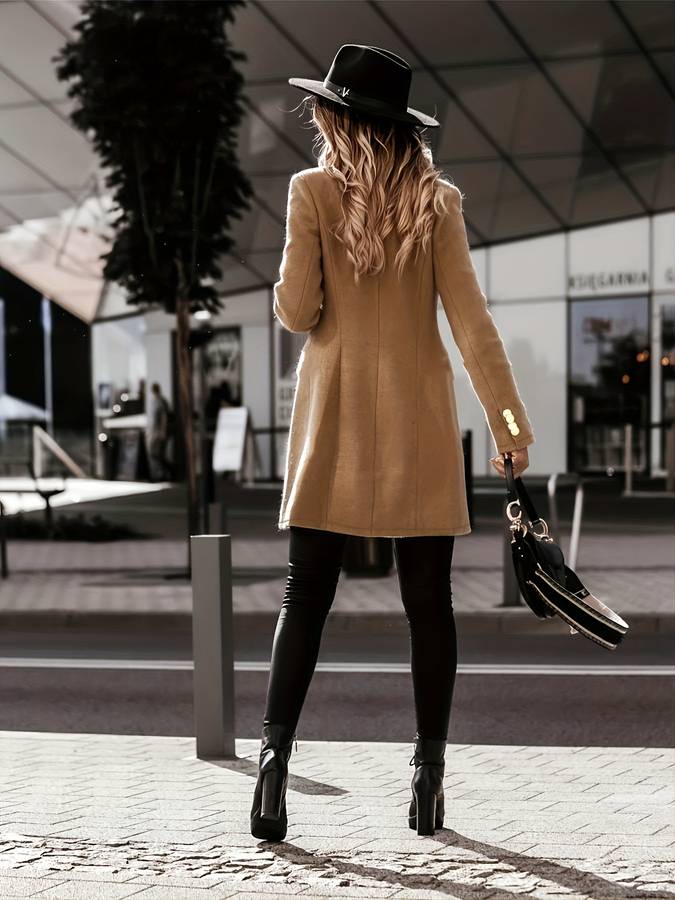 Women's - Tailored Winter Coat - Double-Breasted