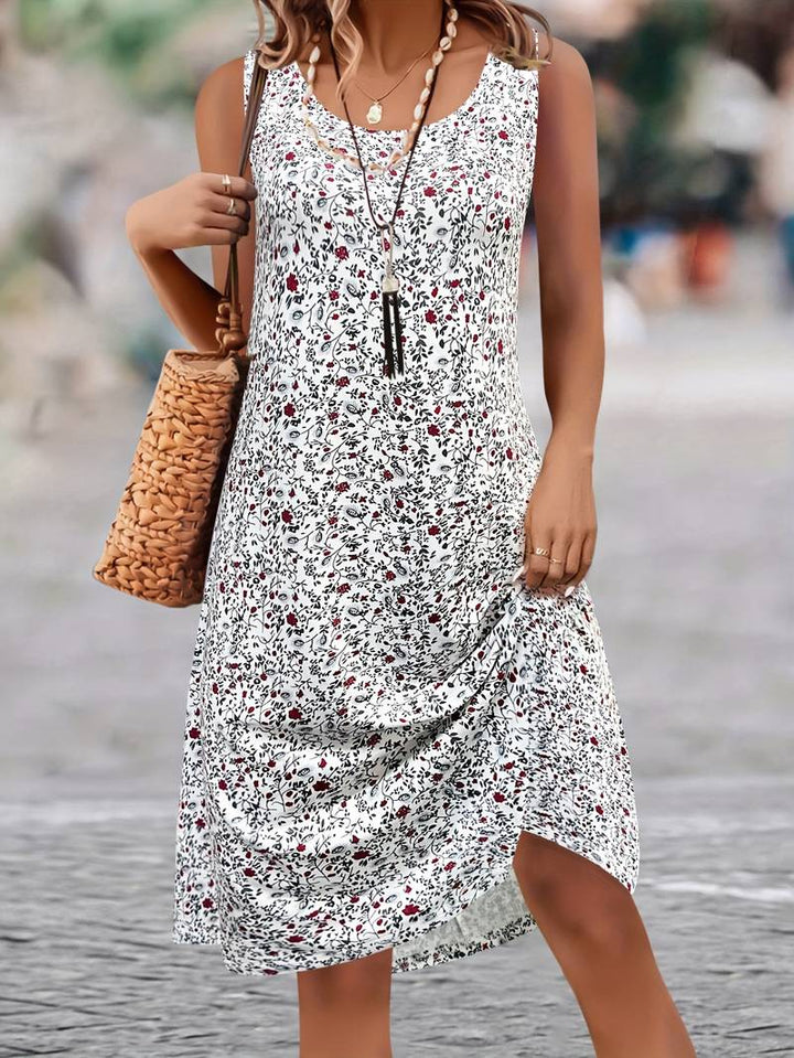 Cute Dress With Round Neck And Floral Pattern