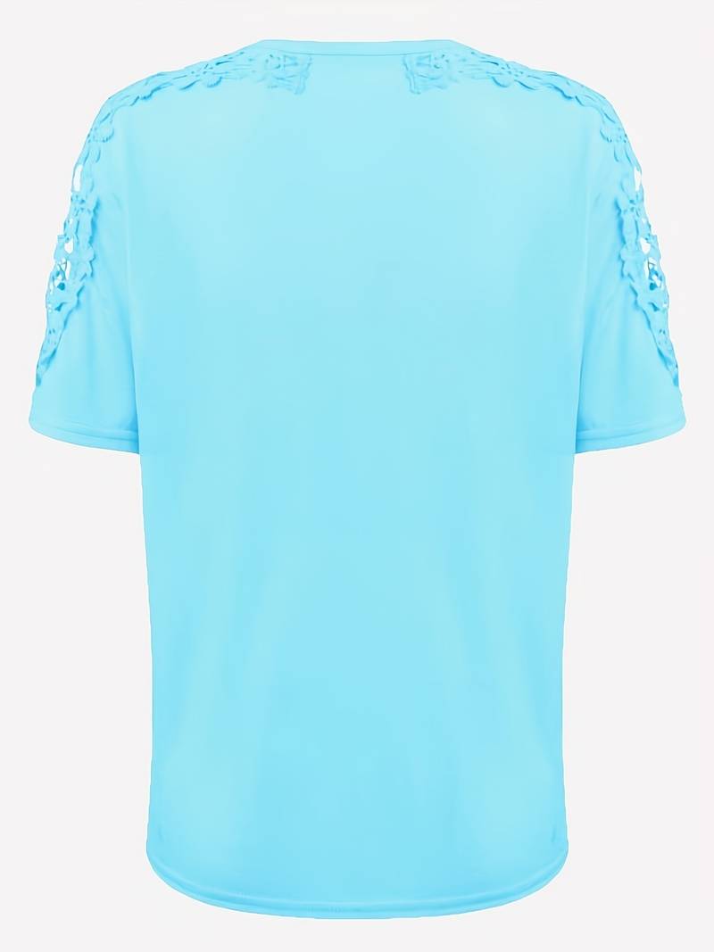 Simple T-shirt with a round neckline and lace seams