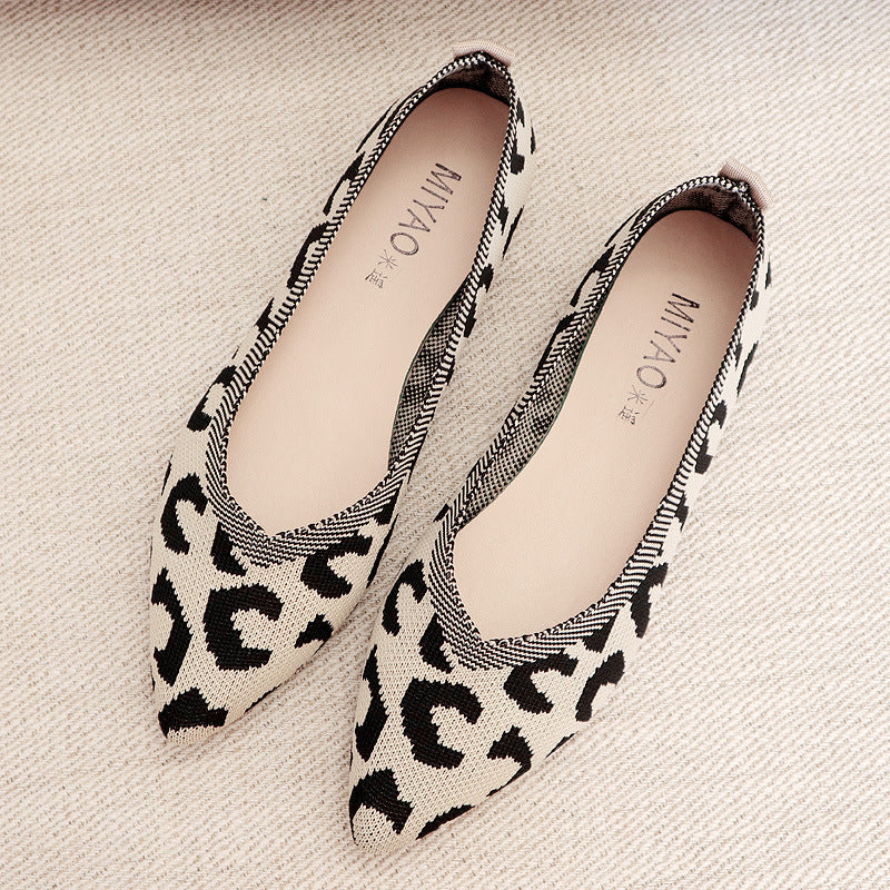 Comfortable all-match pointed toe flats