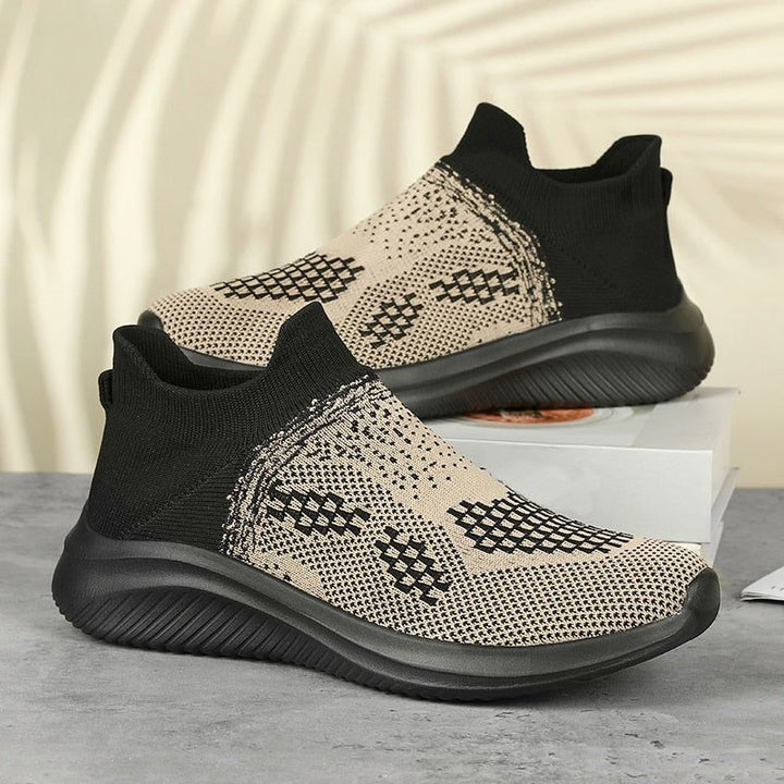 Breathable knitted sneakers with a modern design