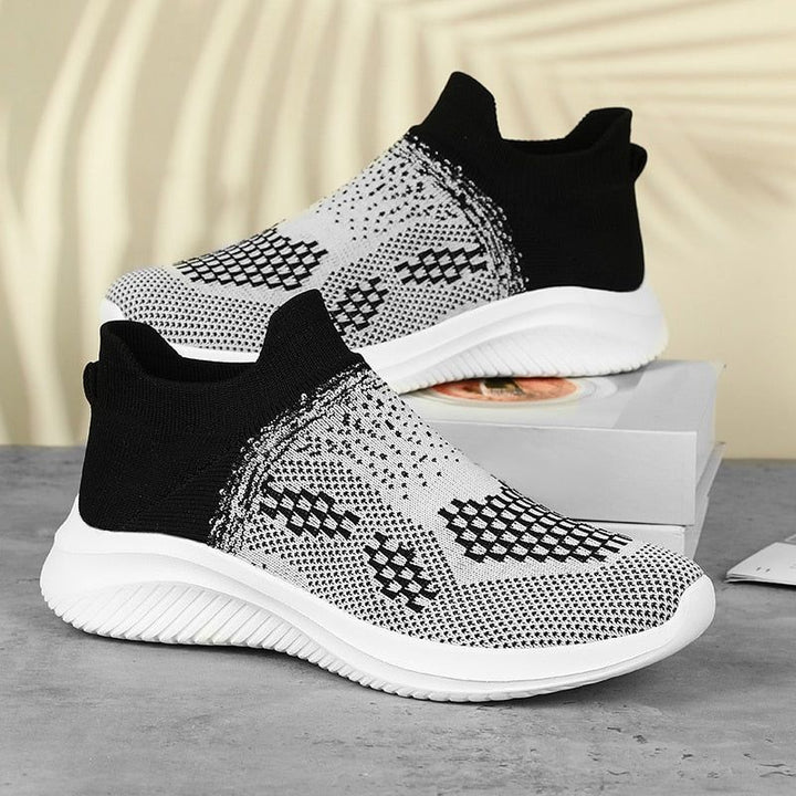 Breathable knitted sneakers with a modern design