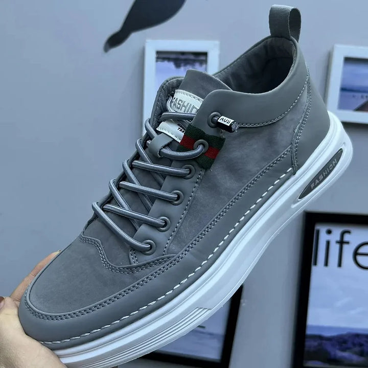 Leisure shoes