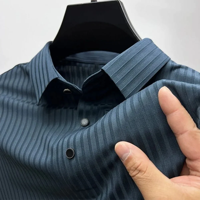 Silk shirt with stylish button