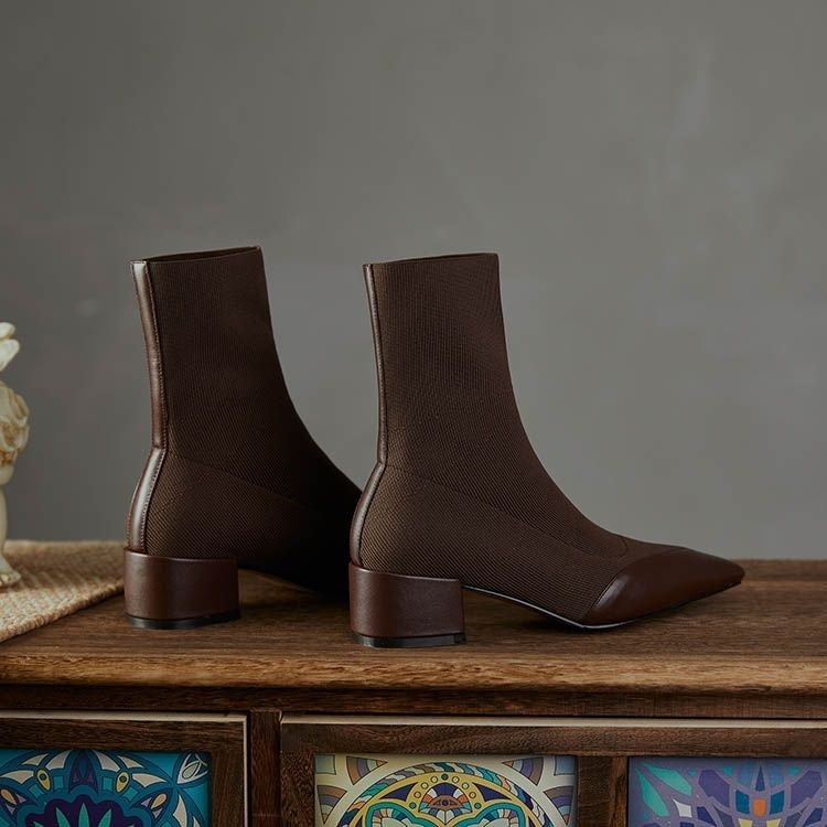 Elegant sock boots with leather accent