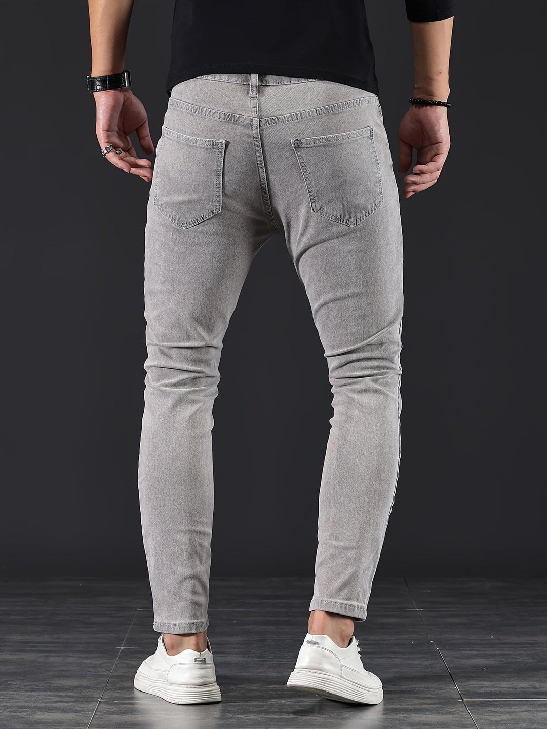 Men's denim jeans