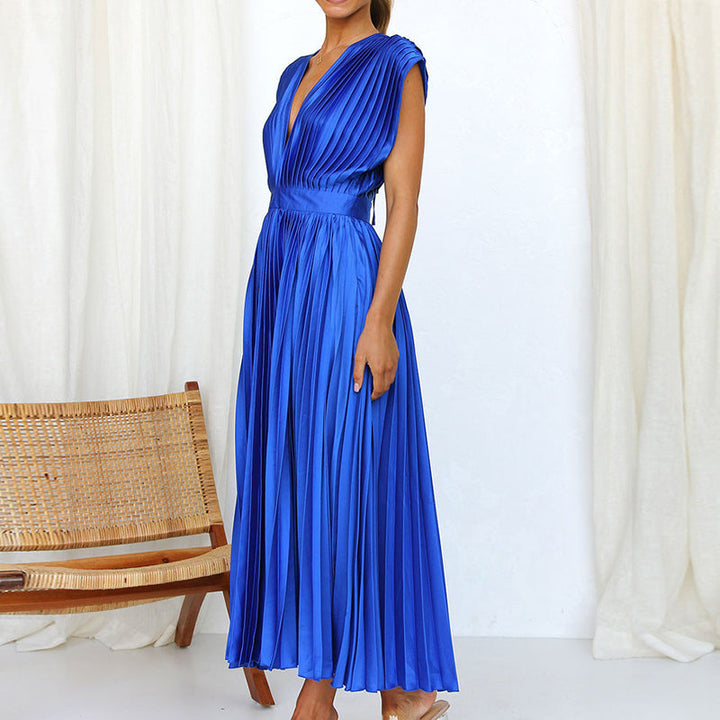 Pleated dress in premium quality