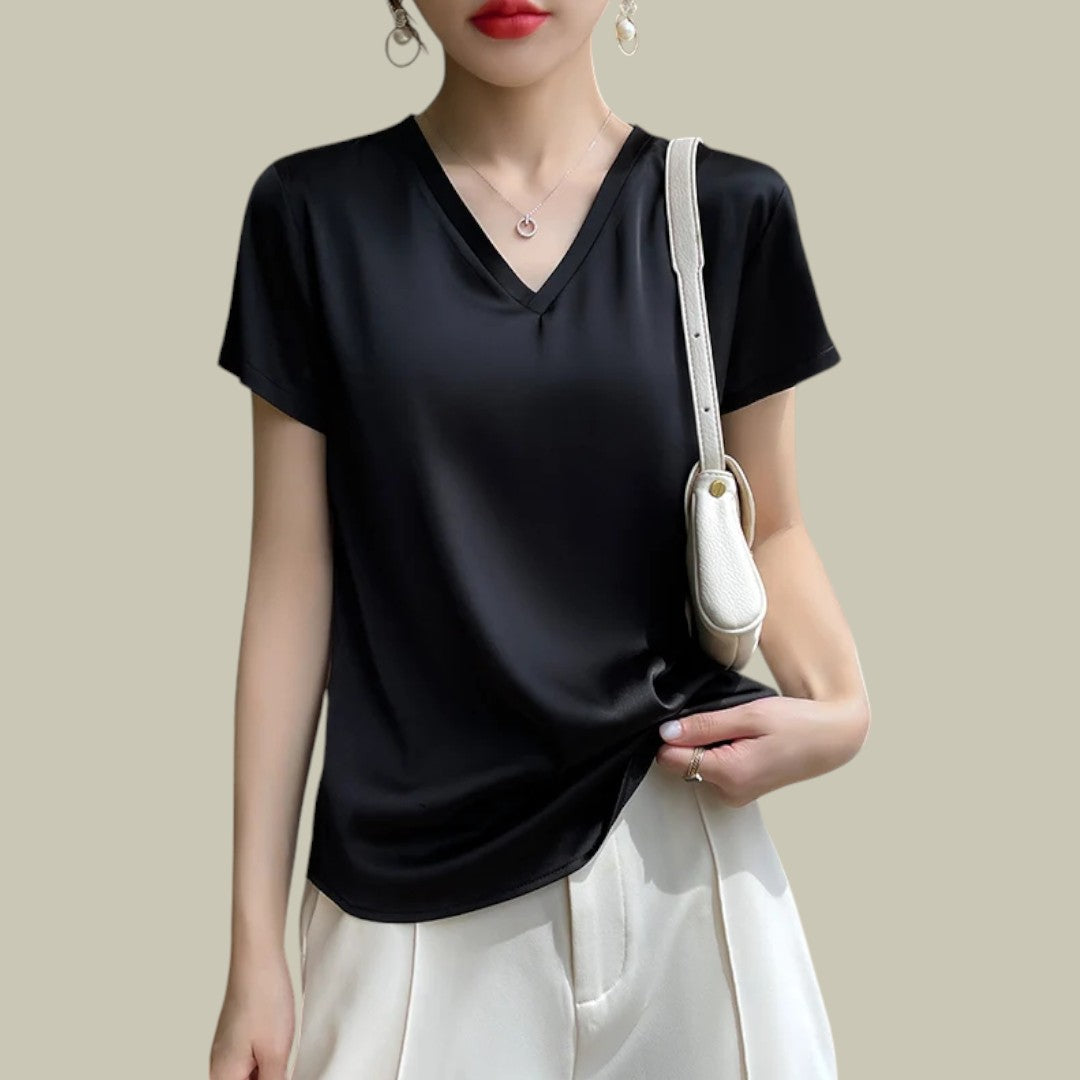 Women's - Elegant Silk T-Shirt - Luxurious Comfort & Style