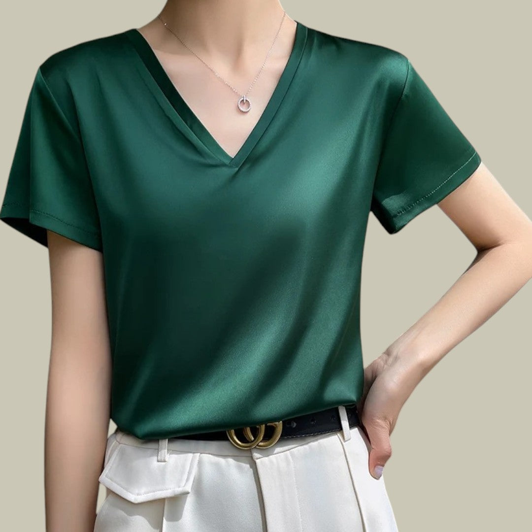 Women's - Elegant Silk T-Shirt - Luxurious Comfort & Style