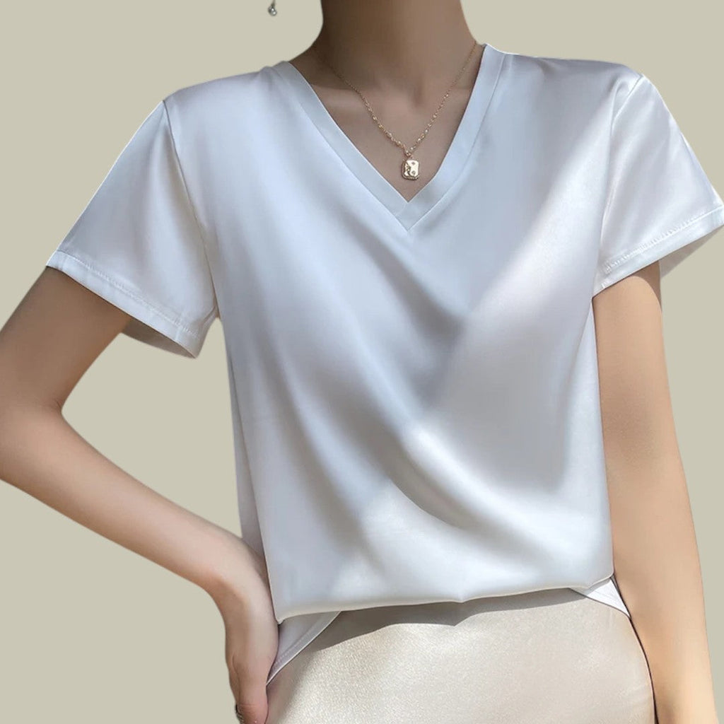 Women's - Elegant Silk T-Shirt - Luxurious Comfort & Style