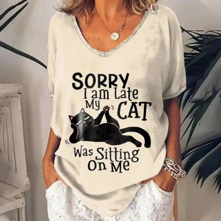 Women's V-neck Loose fit Cat Graphic T-shirt