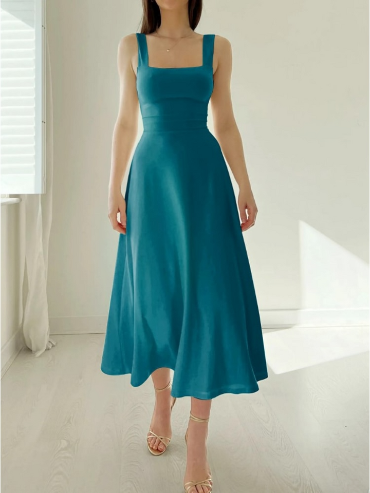 Women's - Midi dress with camisole - Lightweight and Stylish - Perfect for any Occasion