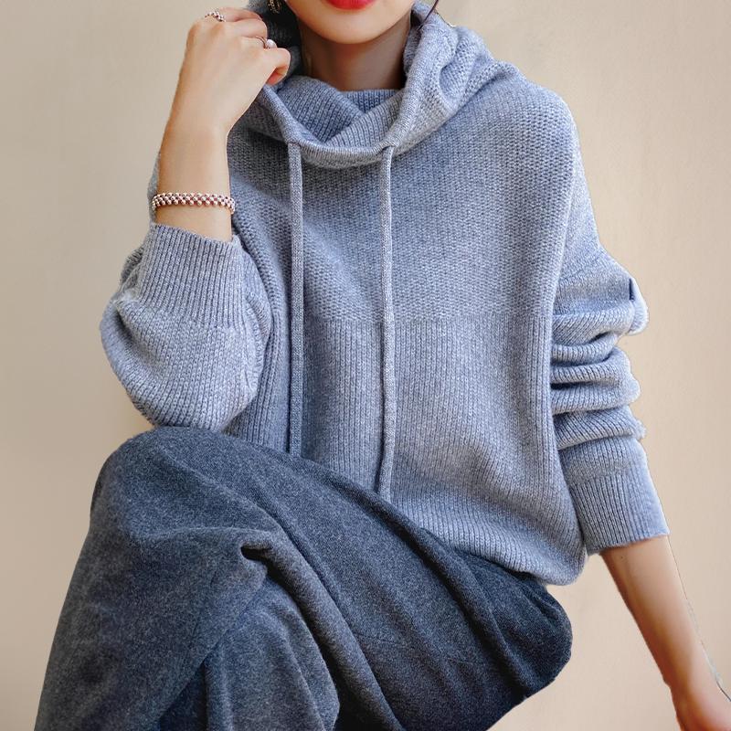 Women's - Turtleneck Hoodie - Merino Wool - Cosy & Stylish Layering Essential