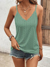 Elegant sleeveless top with embroidery