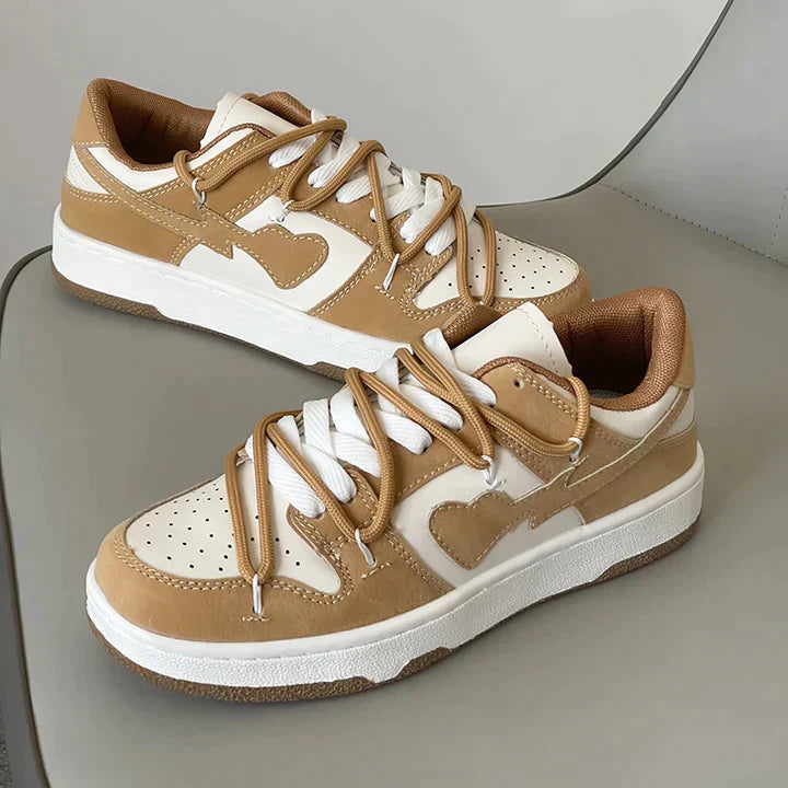 BellaHeart™ sneakers