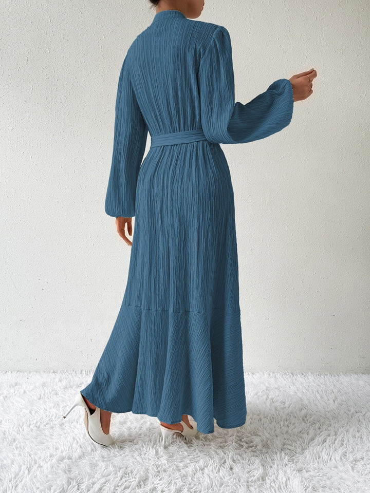 Women's - Elegant Long Sleeve Dress - Stylish Design - Perfect for Any Occasion - Women's Fashion