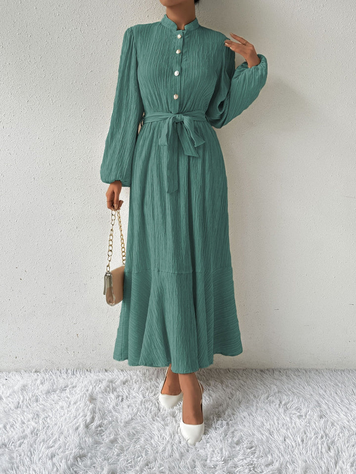 Women's - Elegant Long Sleeve Dress - Stylish Design - Perfect for Any Occasion - Women's Fashion