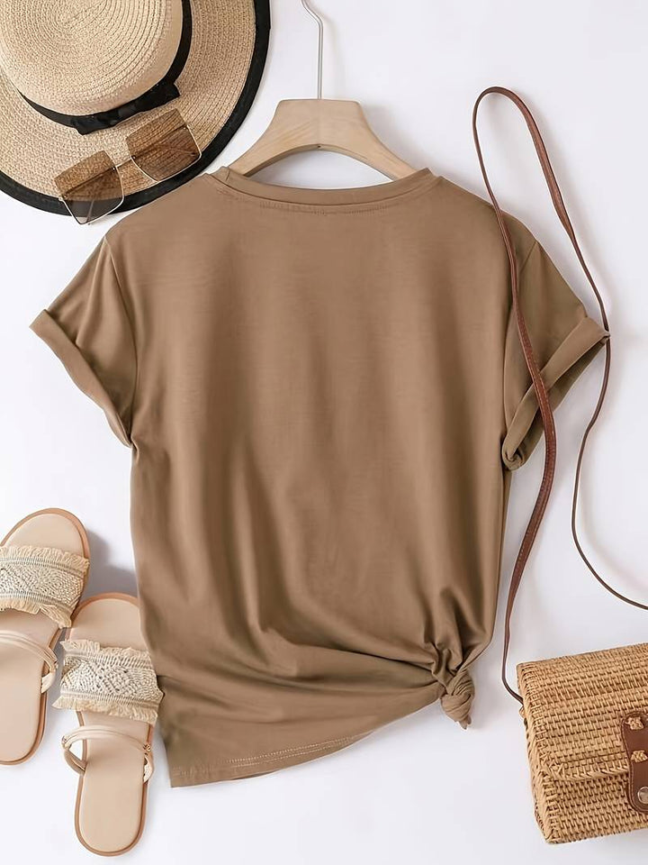 Simple T-shirt with round neckline