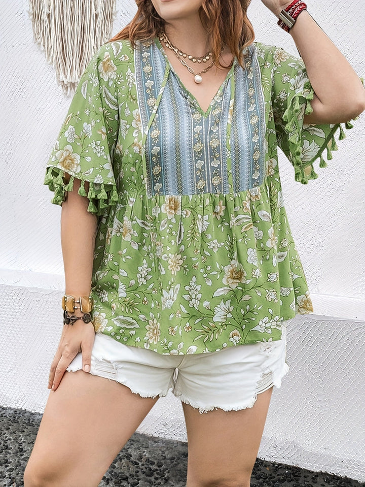 Women's - Oversized Linen Blouse - Floral Pattern, Tassels & V-Neckline - Stylish Summer Essential