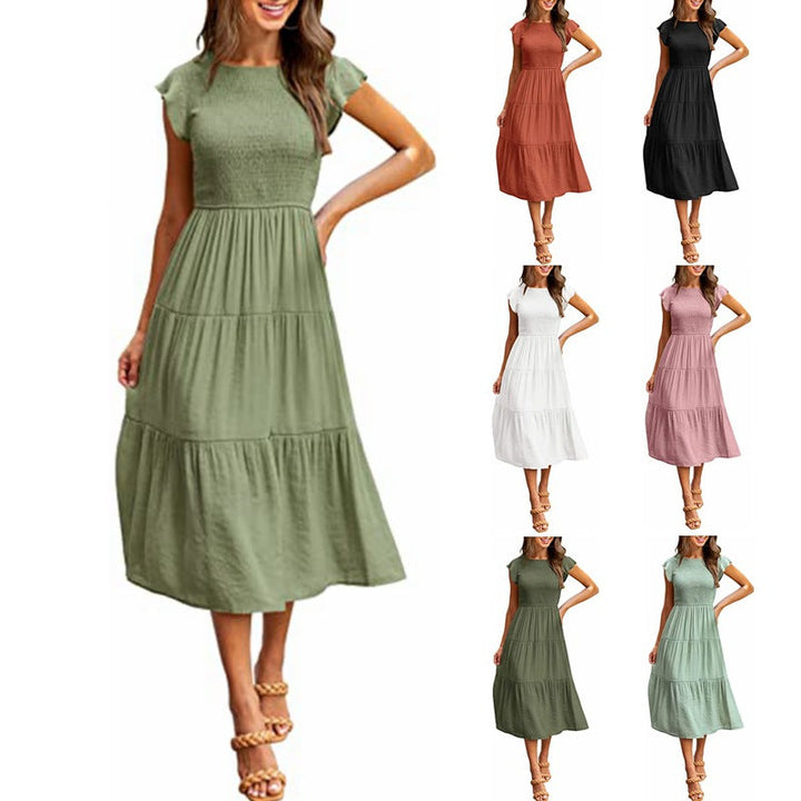 Gathered layered dress with short sleeves Swing dress