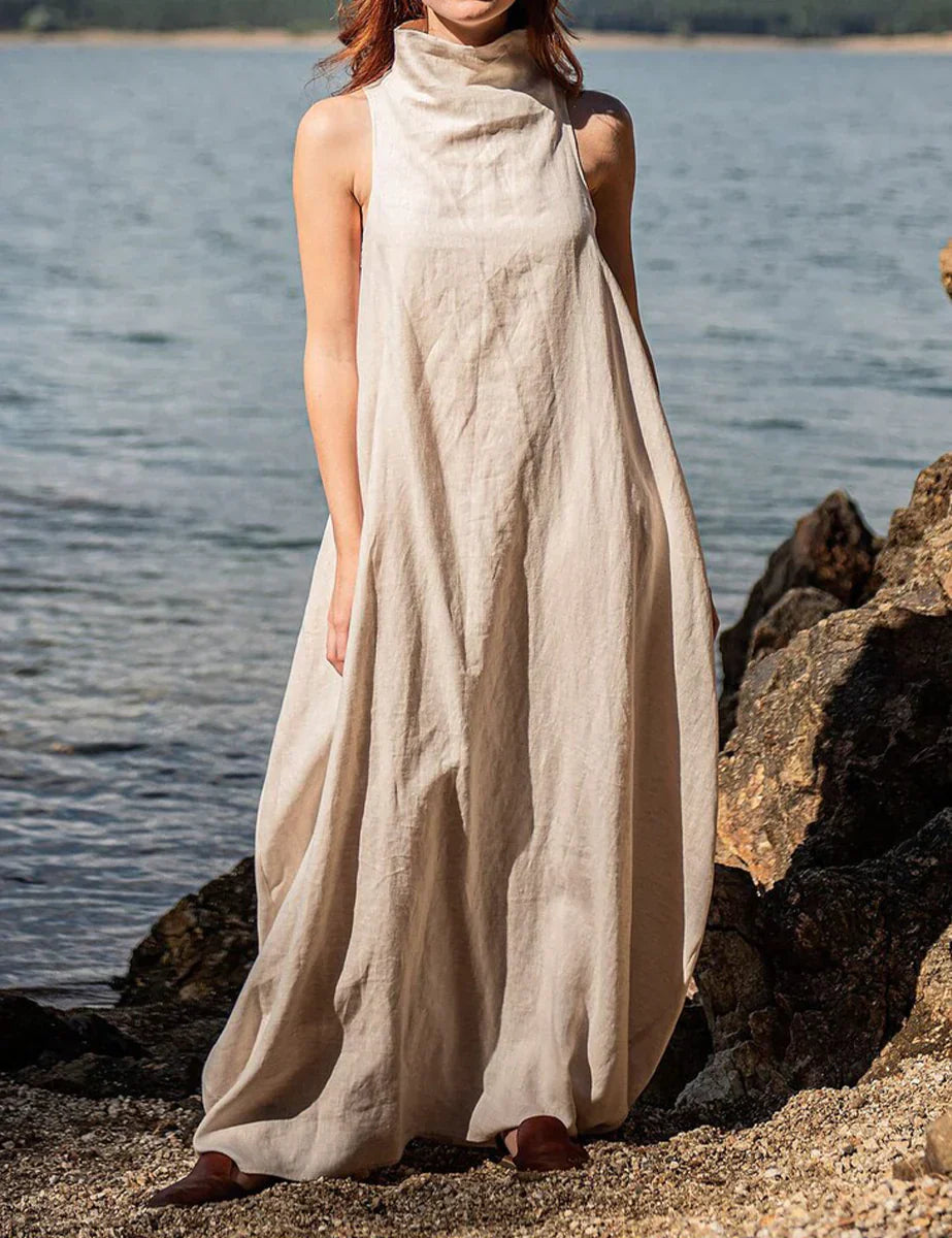 Maxi dress in ruffled linen with stand-up collar and back