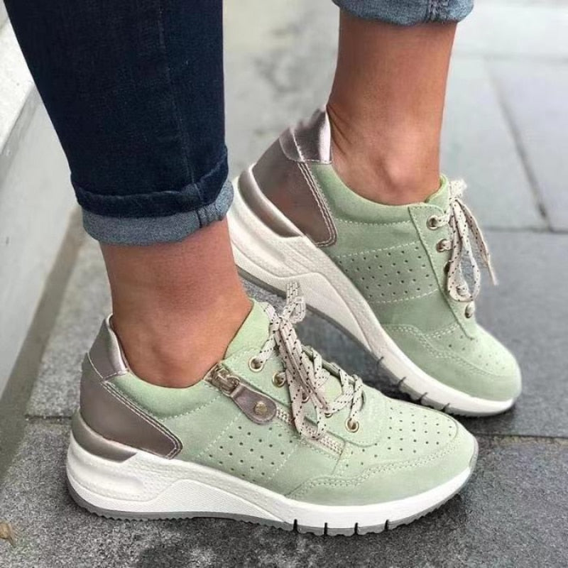 Evi | Smooth women's trainer with chunky heel