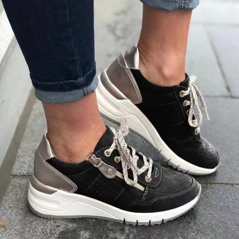 Evi | Smooth women's trainer with chunky heel
