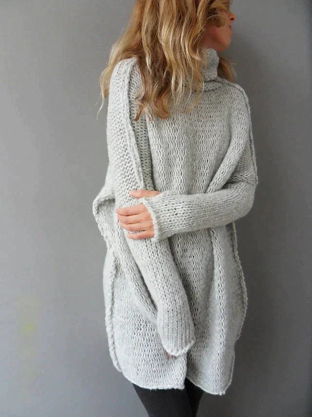 Jumper with luxury collar