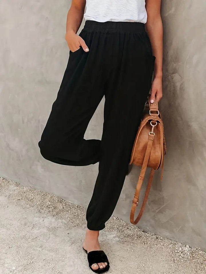 Long trousers with high waist