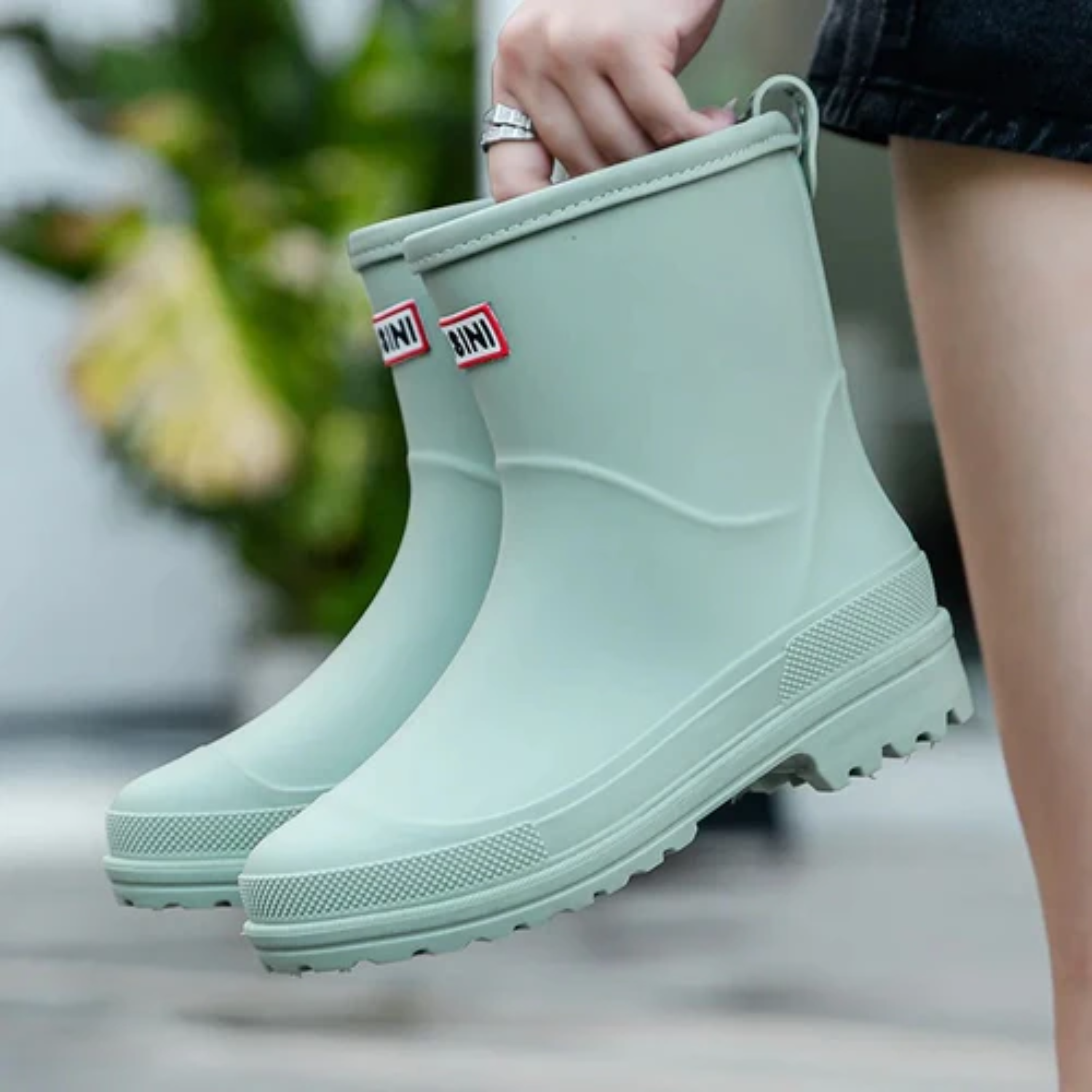 Flor | Trendy waterproof women's rain boots