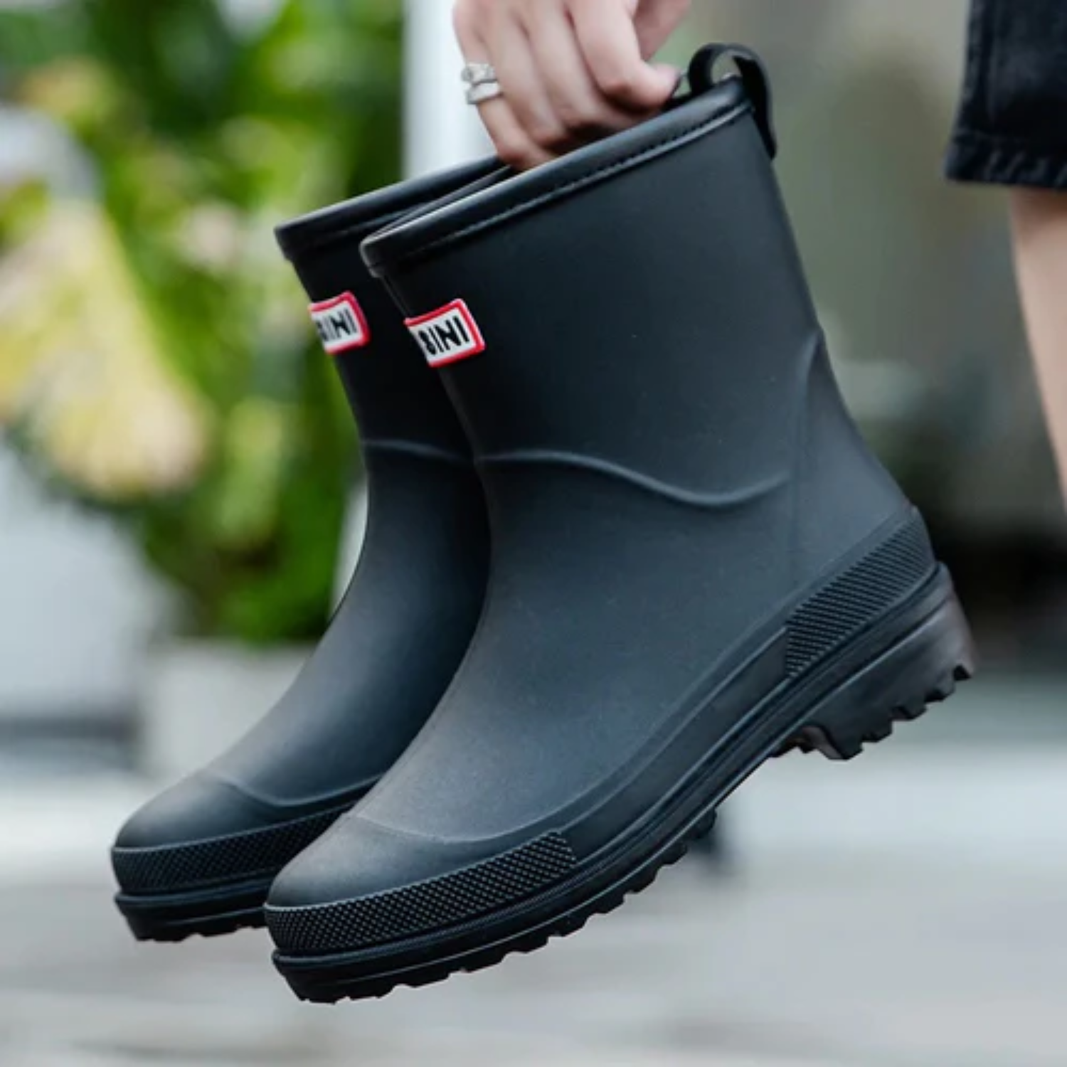 Flor | Trendy waterproof women's rain boots
