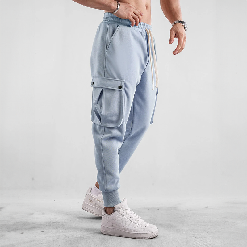 Dynamic sports trousers for men with elasticated waist and effortless comfort | Jens