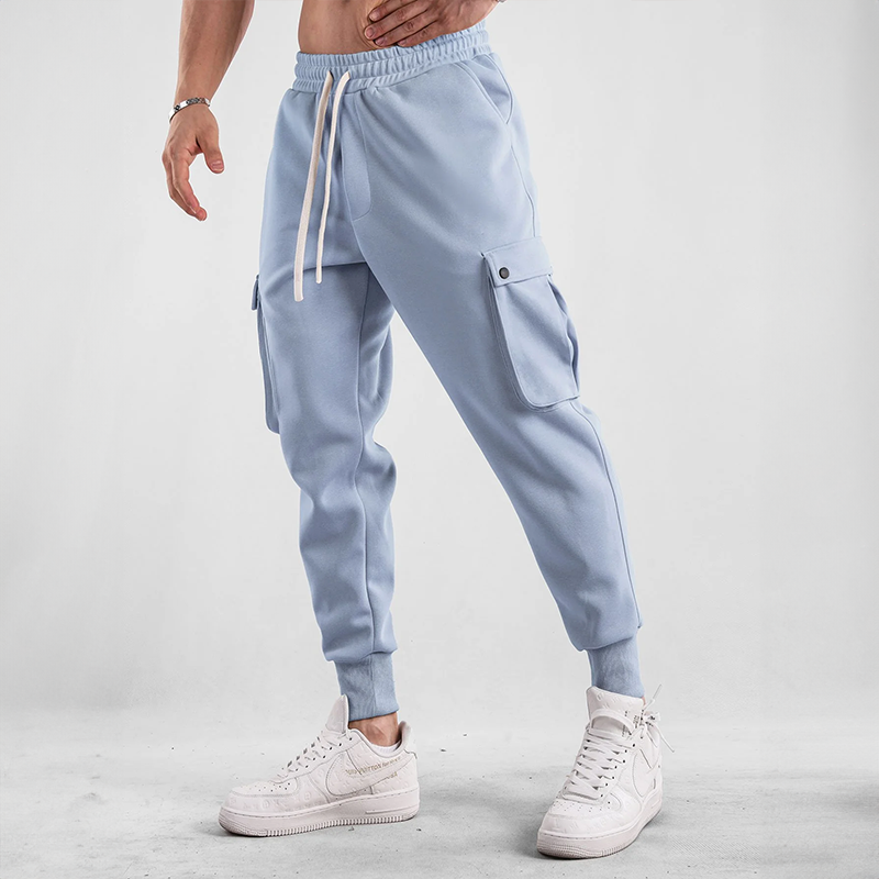 Dynamic sports trousers for men with elasticated waist and effortless comfort | Jens