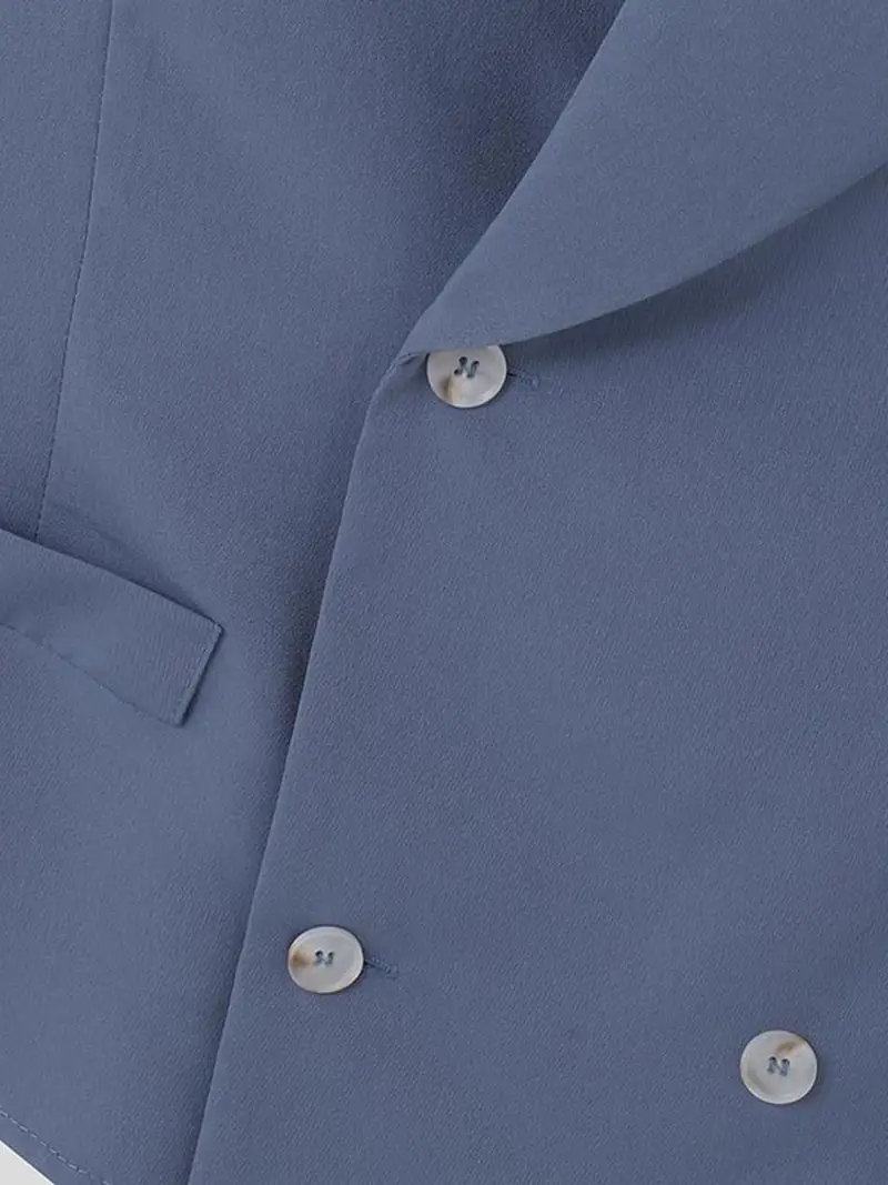 Elegant and stylish men's set with vest and straight-leg trousers for summer look | Alexander