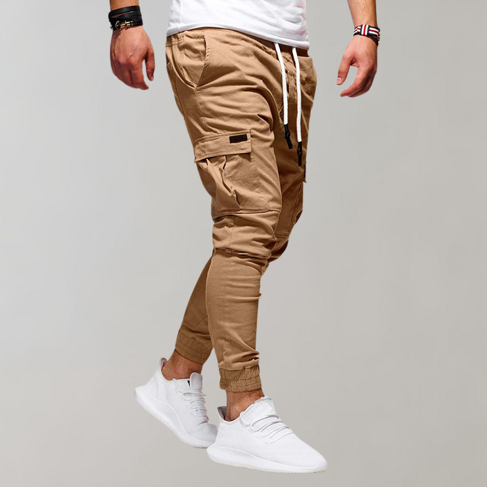 Men's slim cargo trousers with modern fit and casual versatility | Fedde