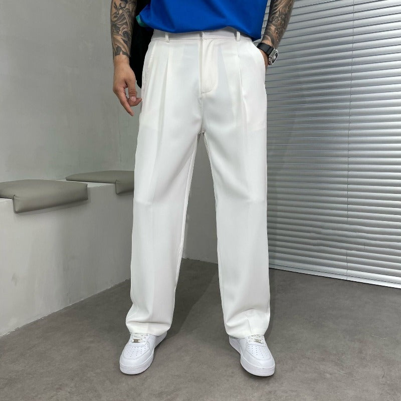 Casual and elegant men's trousers with modern appeal and timeless charm | Mick