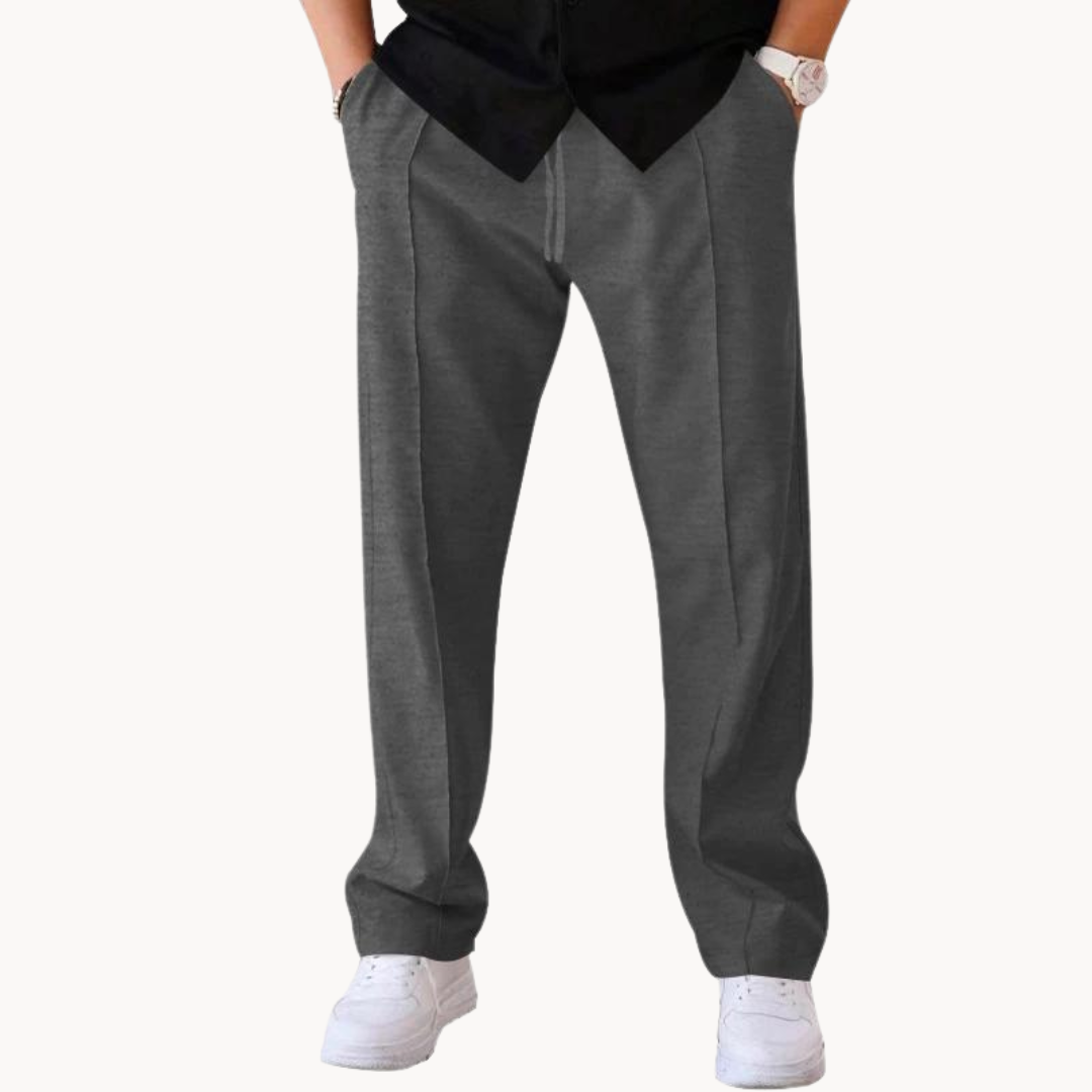 Chic jogging trousers in warm hue for ultimate comfort and sporty style | Tommy