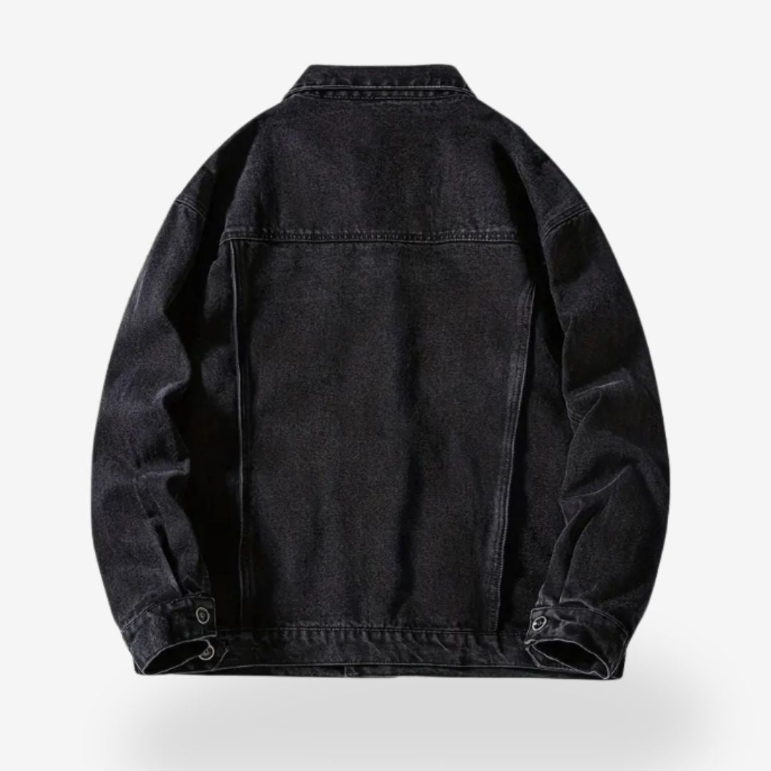 Classic denim jacket with multiple pockets for effortless style and versatile comfort | Kyan
