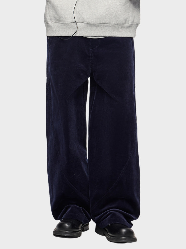 Casual oversized corduroy trousers for men with relaxed fit and modern style | Tim