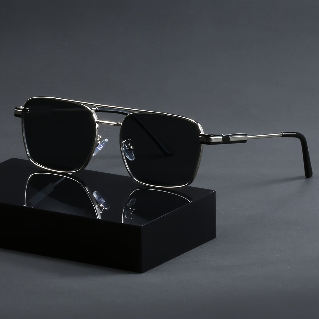 Trendy Full-Rim sunglasses with light-blocking lenses for men for beach & casual wear | Noah