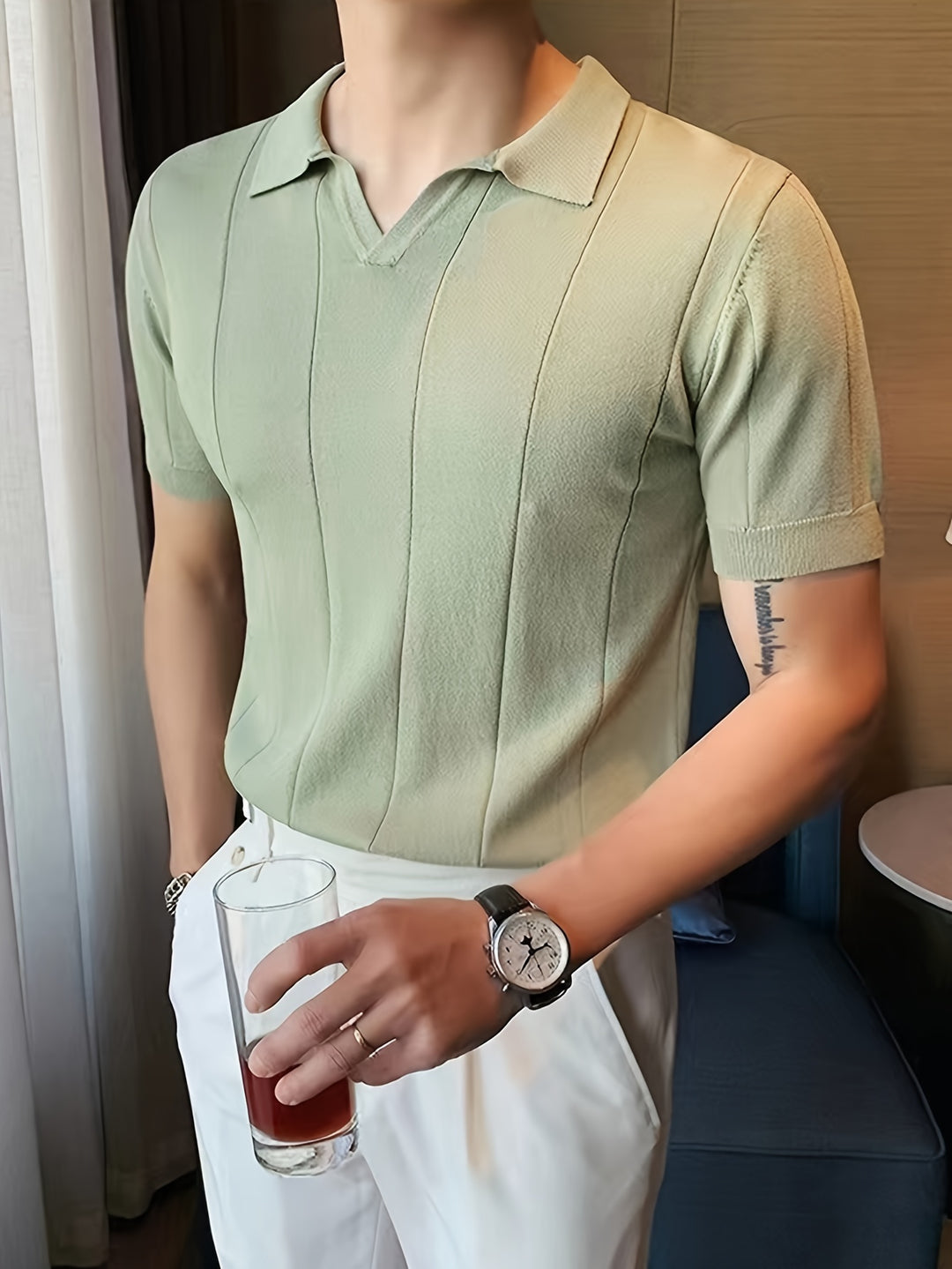 Lightweight and versatile men's short-sleeved polo shirt for casual and sportswear | Dani