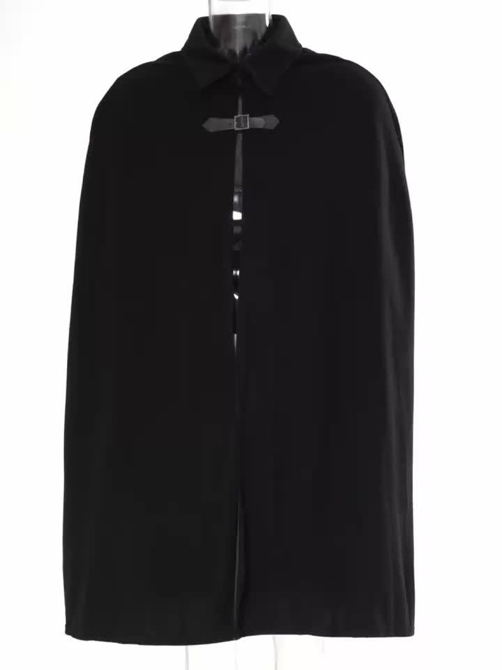 Elegant and casual men's polyester trench coat with lapel collar and relaxed fit | Dirk