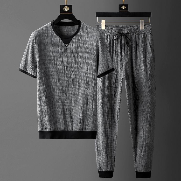 Stylish and casual set for men with ultimate comfort and urban design | Odin
