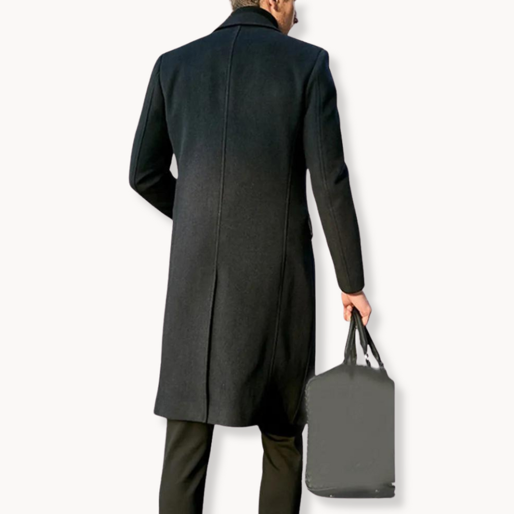 Elegant men's overcoat of premium quality and timeless appeal | Daan