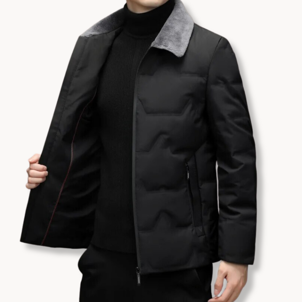 Insulated winter jacket with warm fleece collar and modern style for men | Levi