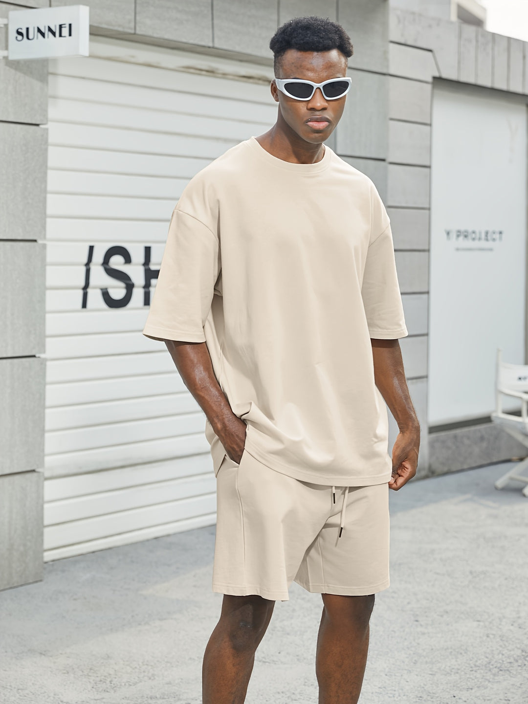 Slim and Casual Men's 2-Piece Solid Coloured T-Shirt and Short Summer Set | Joas