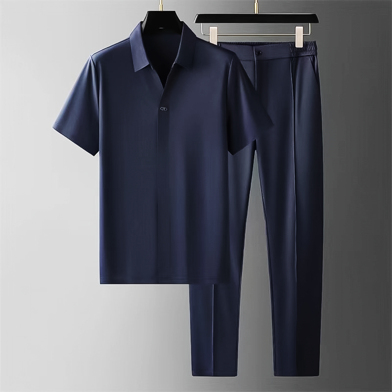 Chic and casual set for men with comfort and effortless elegance | Thomas