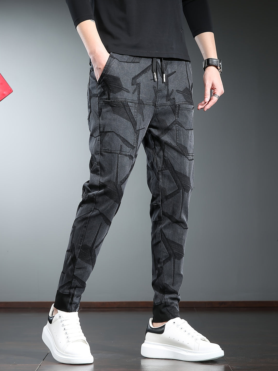 Cargo Trousers Men's | Slim Fit Outdoor Style | Multiple Pockets & Print | Woven Fabric