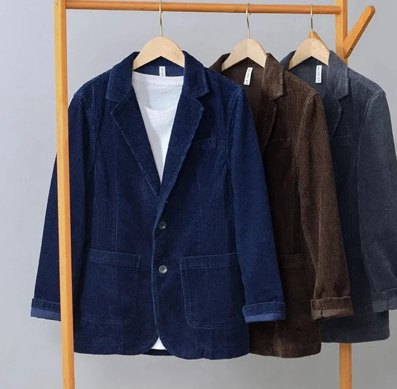 Elegant corduroy jacket with stylish buttons for timeless look and classic design | Tygo