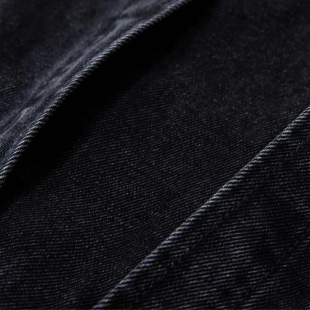 Classic denim jacket with multiple pockets for effortless style and versatile comfort | Kyan
